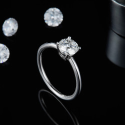 4 хумстай 1 карат моиссанит алтаар бүрсэн сүйн бөгж