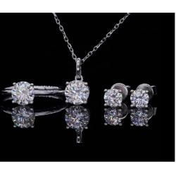 4 хумстай 1 карат моиссанит алтаар бүрсэн сүйн бөгж