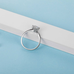 гялалзсан моиссанит 6.5mm  D алмаз  хуримын бөгж