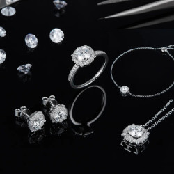 Цагаан алтаар бүрсэн Дөрвөлжин D өнгөт моиссанит алмаз мөнгөн хослол