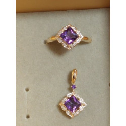 Жинхэнэ 14К шар алтан  Очир эрдэнийн ягаан чулуутай бөгж