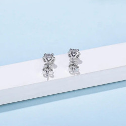 D color 4 claws  0.5 mm Moissanite Gold plated Stud Earrings