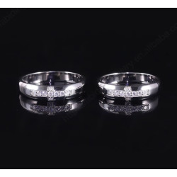 хуримын моиссанит алмаз  18К цагаан алтаар бүрсэн хос бөгж