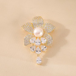 Flower Natural Fresh water Pearl Brooch and Pendant