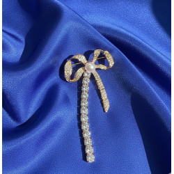 The Colette Ribbon Brooch Natural Pearl brooch